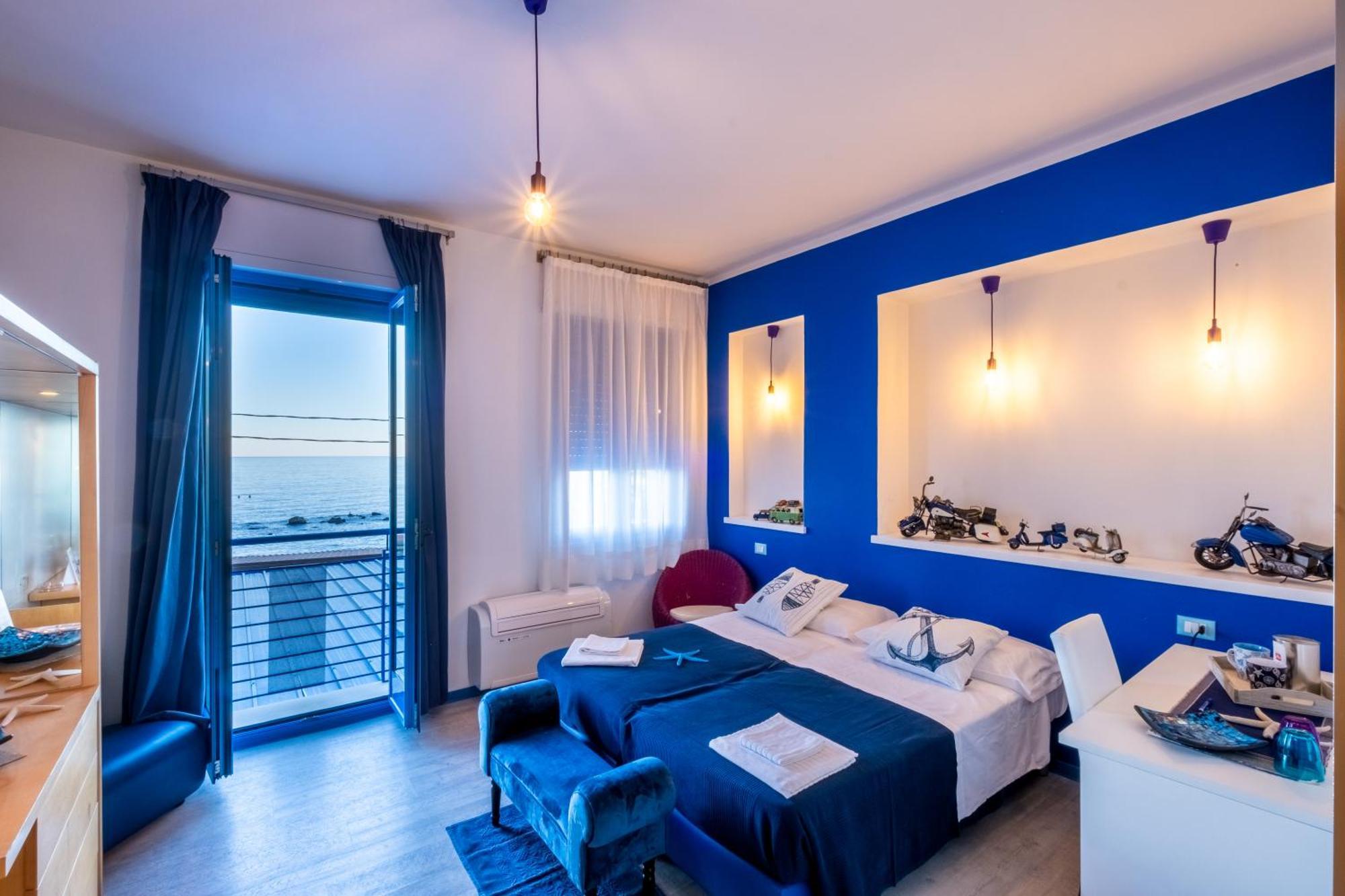 La Favorita Hotel 칼라고노네 외부 사진