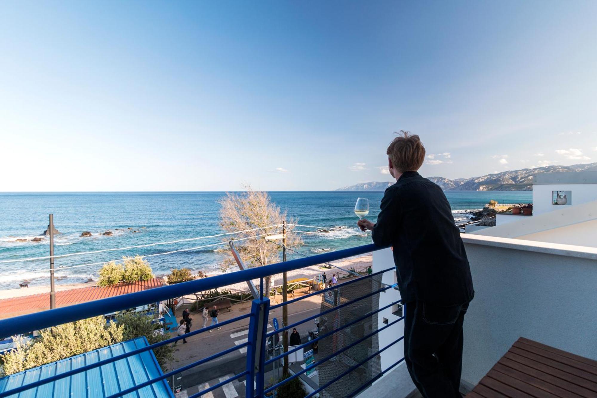La Favorita Hotel 칼라고노네 외부 사진