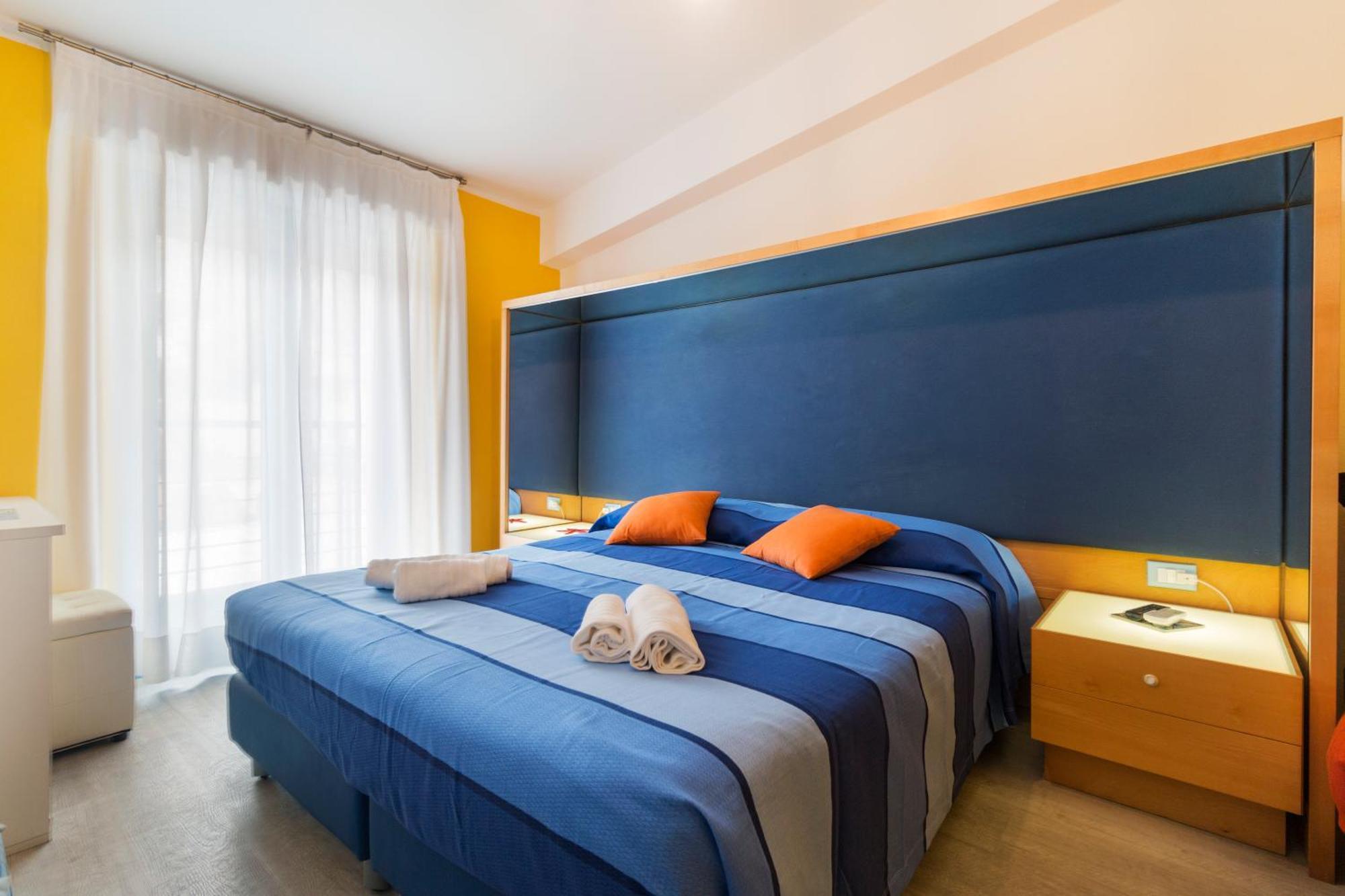 La Favorita Hotel 칼라고노네 외부 사진